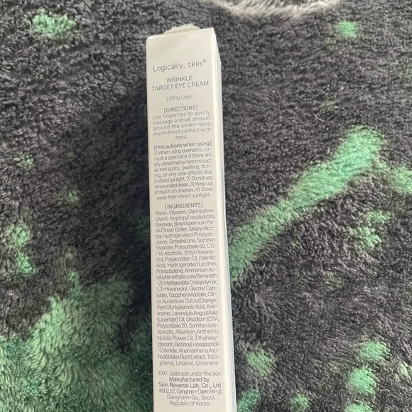 Logically Skin Wrinkle Target Eye Cream - Picture 4 of 4